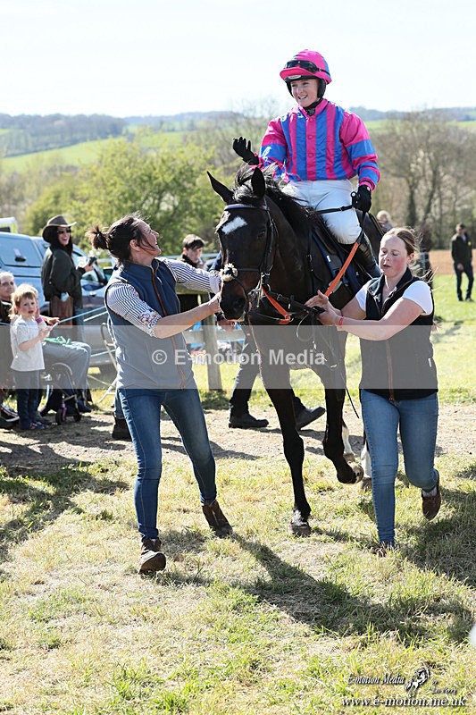 PtP 060426 355 - Paxford Races North Cotswold Easter Mon 06/04/26