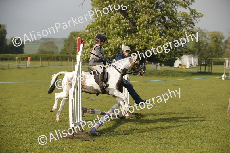 20260426-0974 - Class 1 - Mini Jumping - Lead rein or Assisted