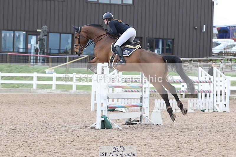 240223A-132429-01506 - Cls 5 Newcomers and 1.10m Open