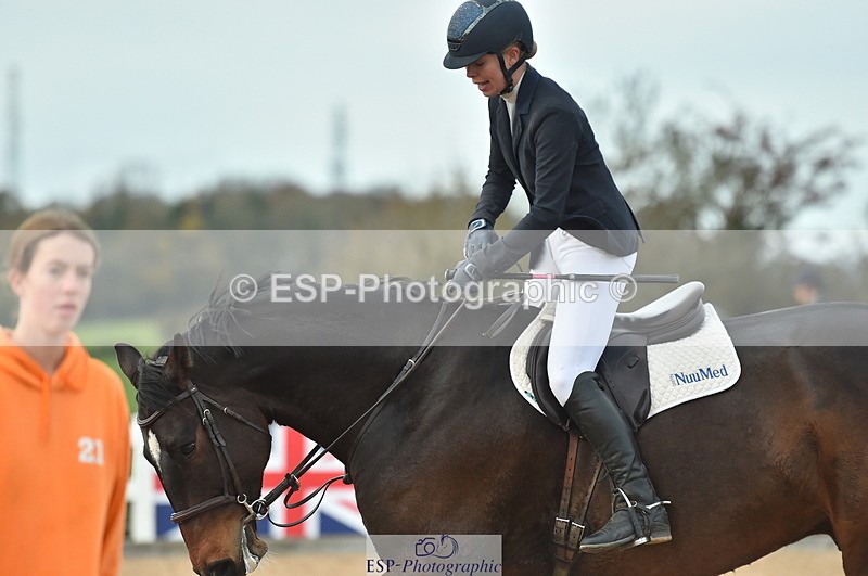 231111A-122844-01858 - Cls 12 Newcomers & 1.10m Open