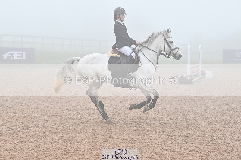 240506A-090516-07952 - Cls 1 Pony Intro 70cm