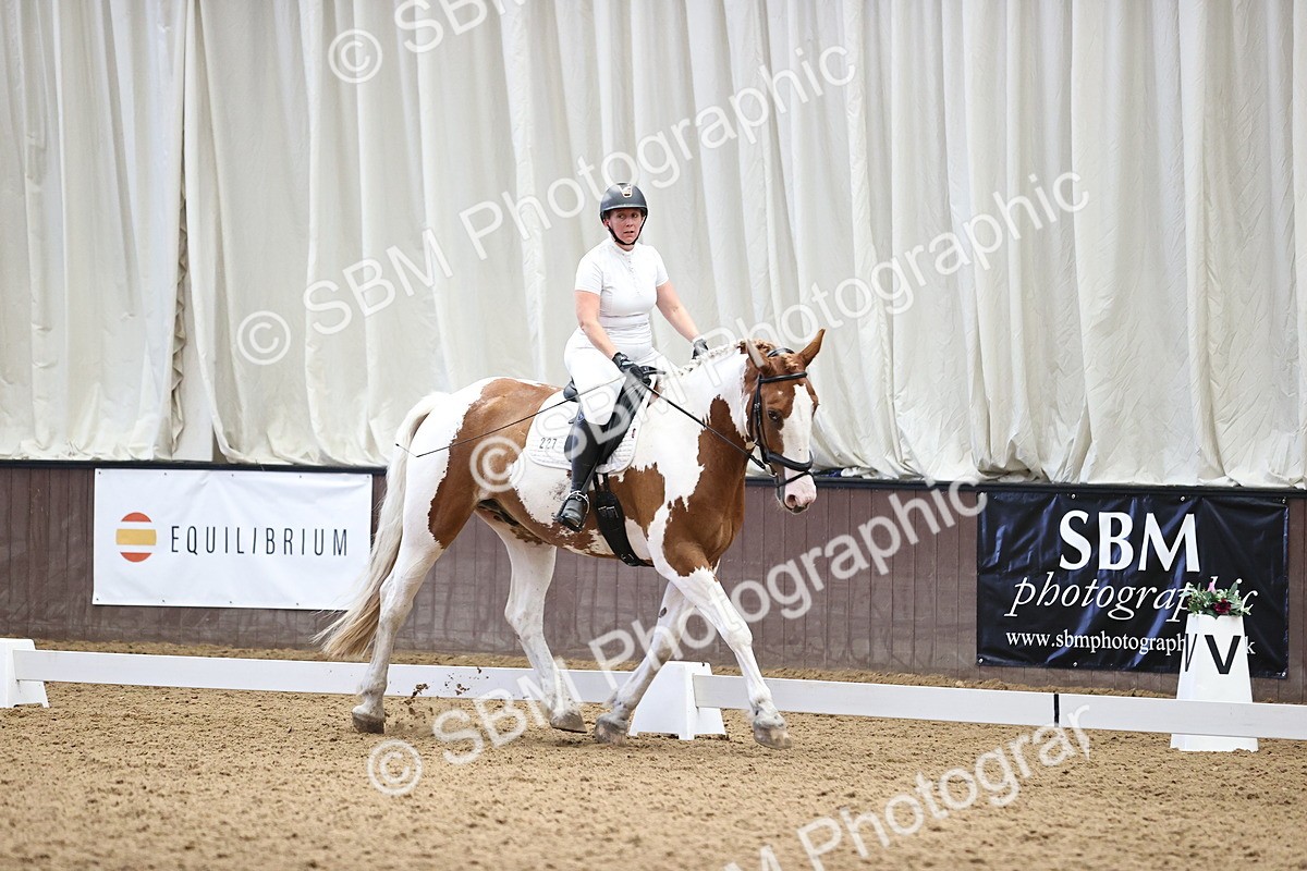 SBM_000950 - Novice 4 Warm Up
