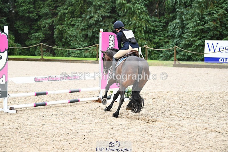 240824X-092738-23188 - 70cm Round 2 9.30 to 10.30