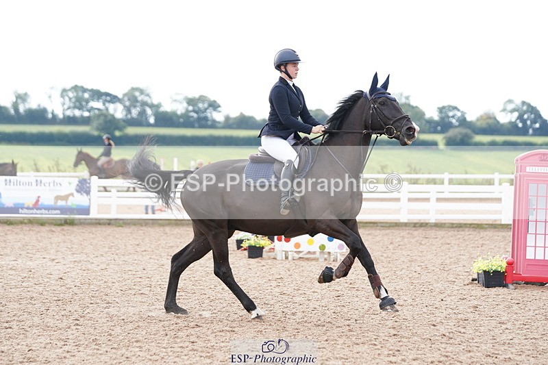 240915A-112804-09422 - Cls 33 85cm Amateur Qualifier