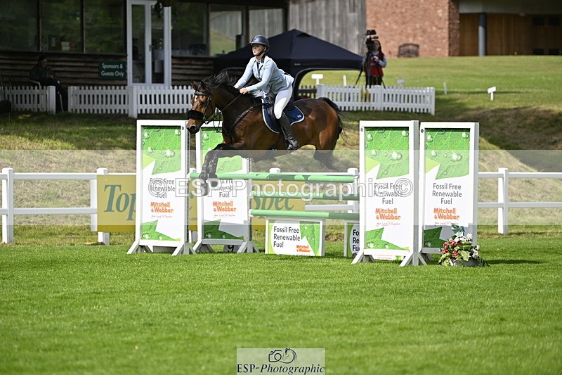 250613A-104710-00577 - Cls 1 Snr Newcomers and 1.10m Open