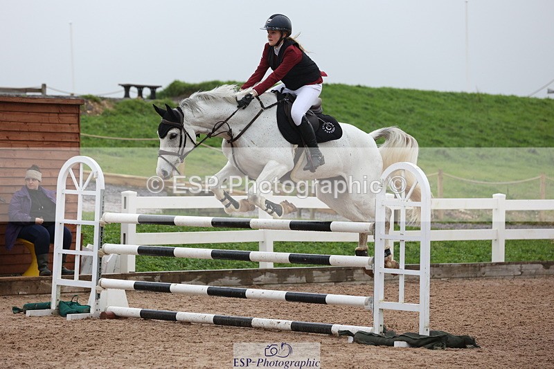 231112A-134324-04627 - Cls 20 Newcomers & 1.10m Open