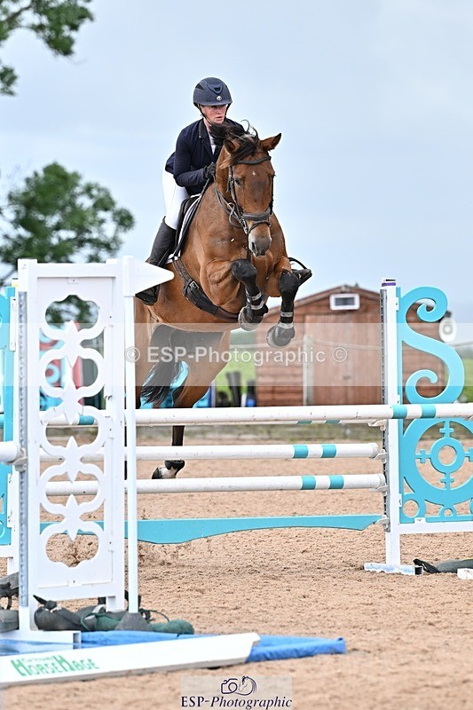 260610-121522-00398 - Cls 5 Snr Newcomers and 1.10m