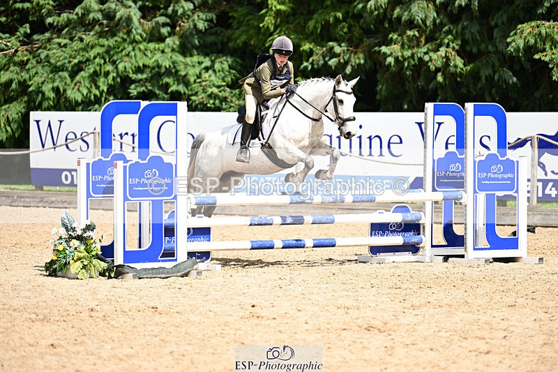 240824X-135227-29120 - 80cm Round 2 13.30 to 14.30