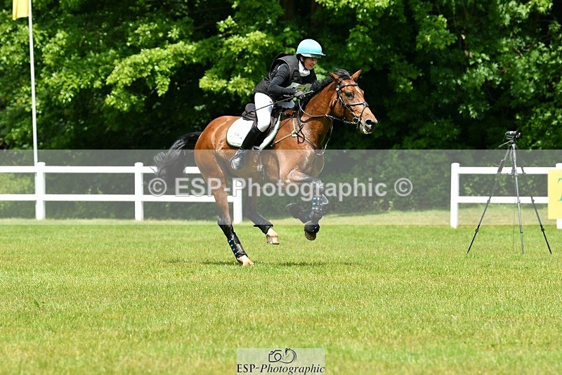 230528-132712-17211 - 451-COOLEY_SNAPCHAT-Selina_Milnes-XC