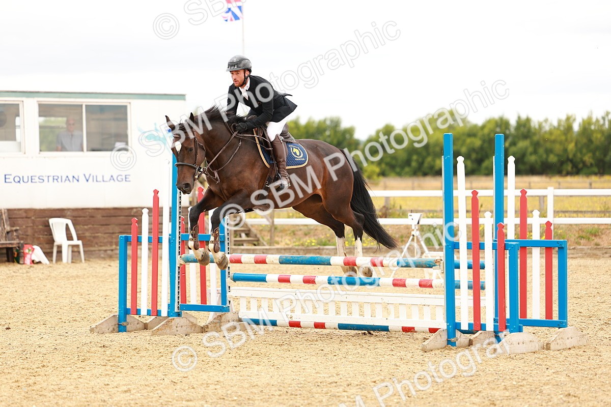 SBM_005339 - Class 2 - Senior British Novice - 90cm