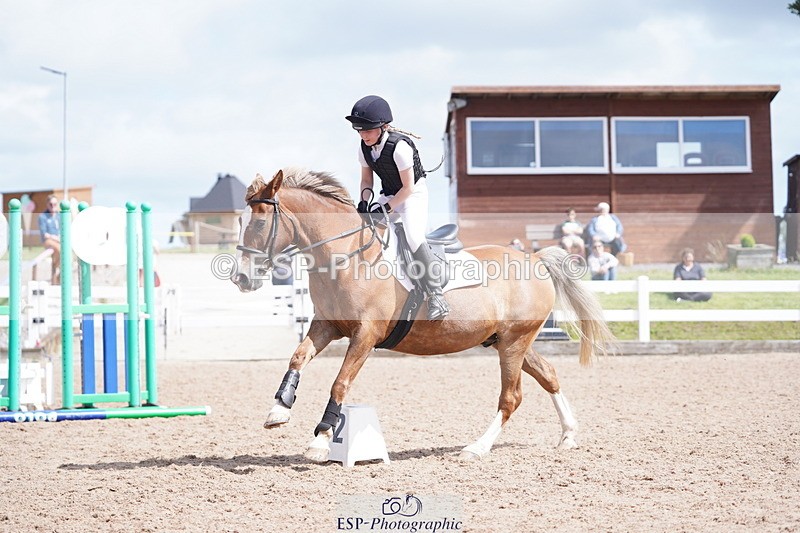 240809A-143040-01252 - Chase Me Charlie