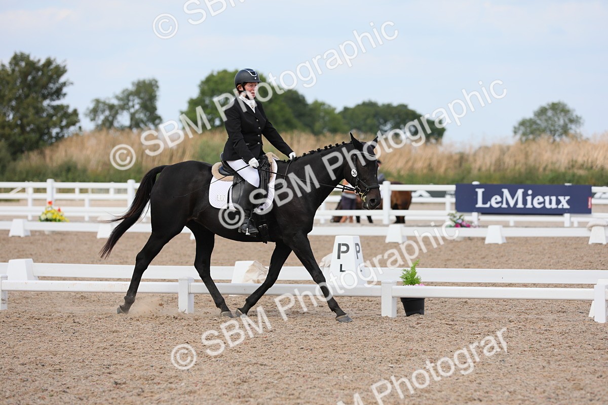 SBM_05839 - Class 32 Novice 1