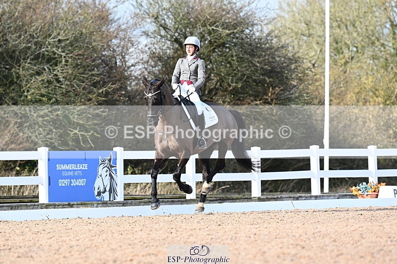 240218A-140331-08546 - 152-Beth.Miller-Lillie.Langtry