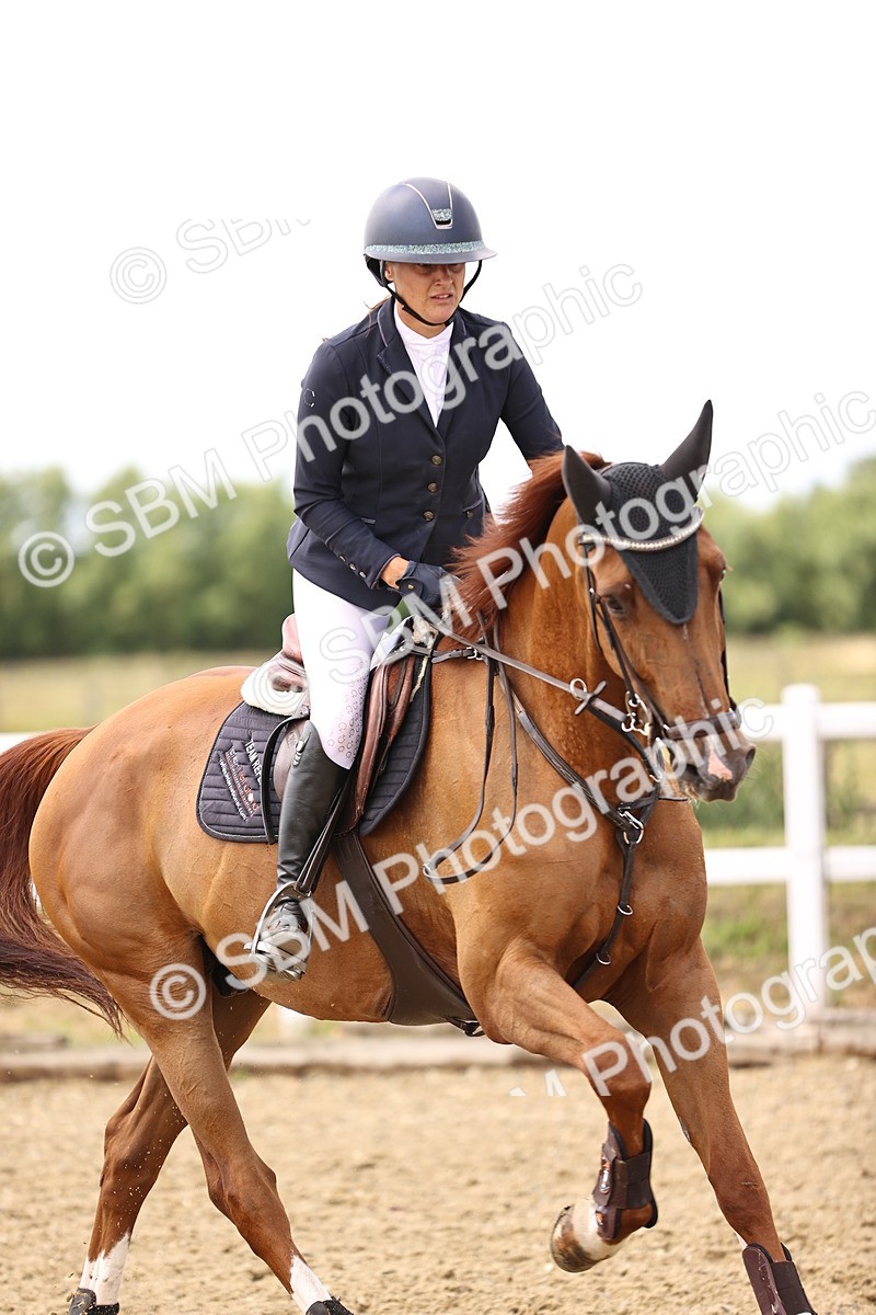 SBM_003778 - Class 22 - Senior Foxhunter 1.20m