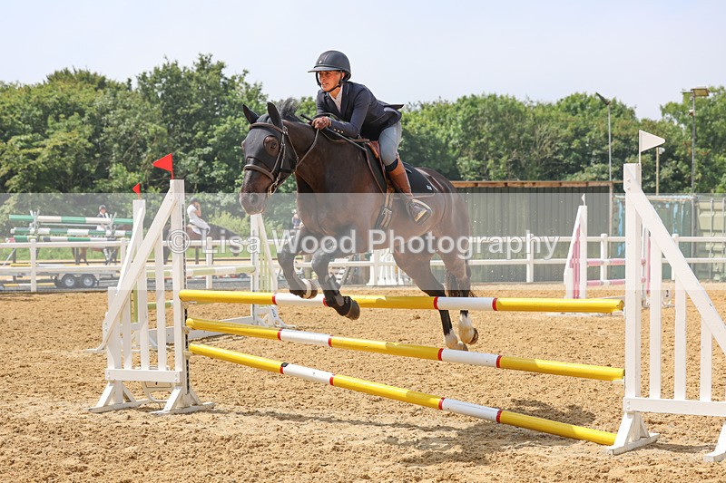 3E7A5798 - Class 5: Senior 95cm