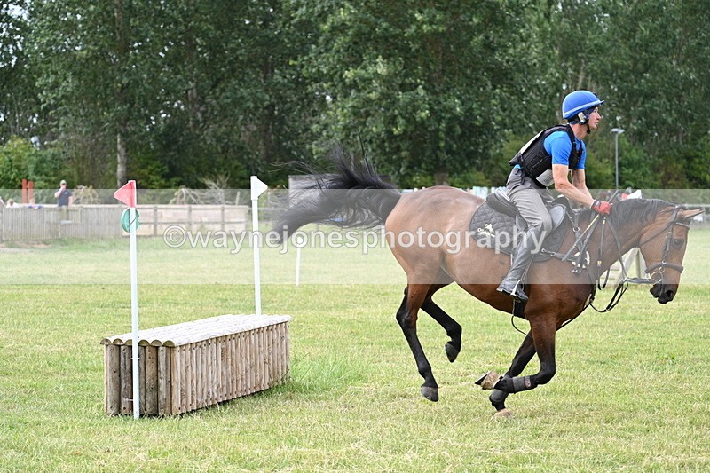 WJ7_4753 - 60cm XC Time 09:48 to 09:57