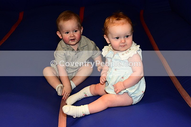 CON-659 - Joey and Ella