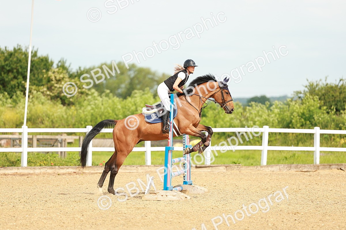 SBM_000292 - Class 1 - Clear Round