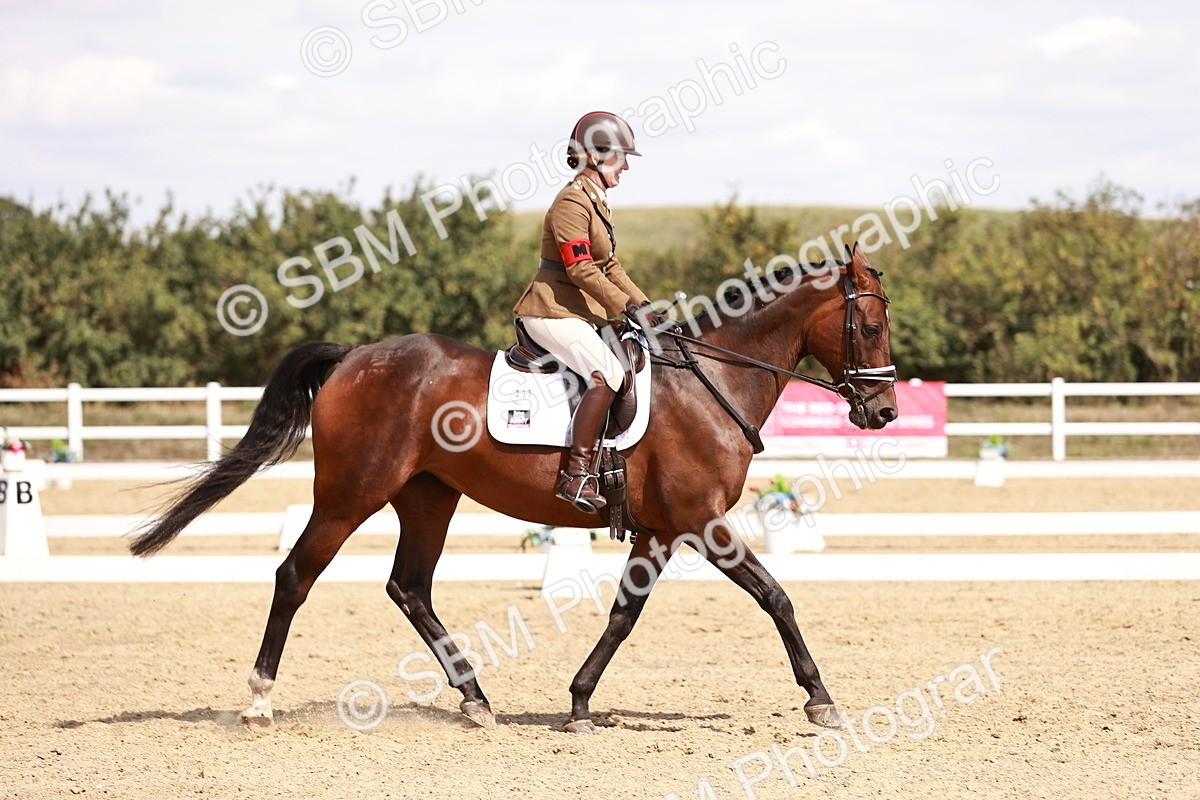 SBM_018414 - Class 17 - Novice 6