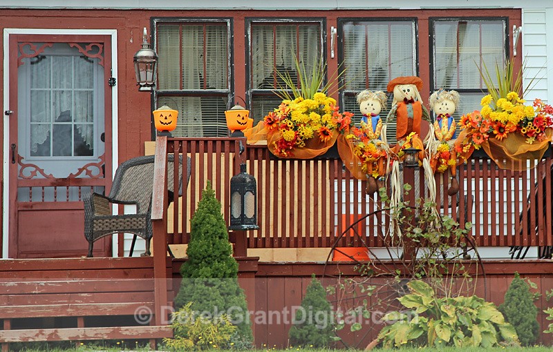 Autumn Festival - Halloween Porch Display - Autumn Festival