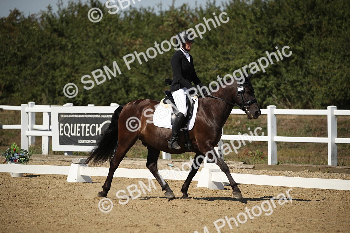 SBM_005745 - Class 11 - Novice 5 - 13.19-14.22