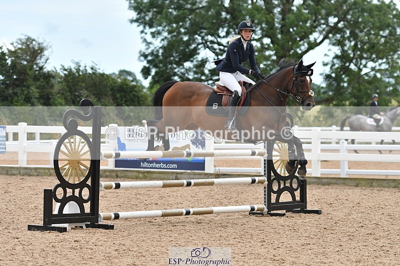 240727A-155446-06441 - Cls 24 1.05m Amateur Qualifier