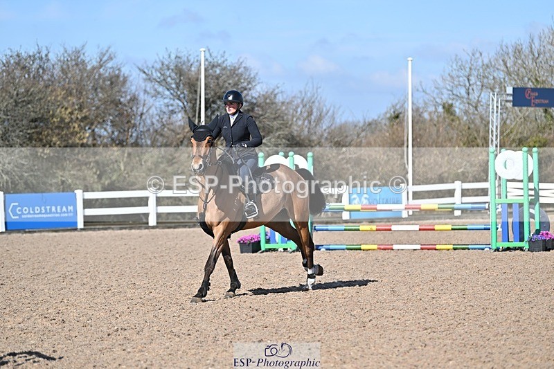 250314-114200-00382 - Cls 2 British Novice and 90cm