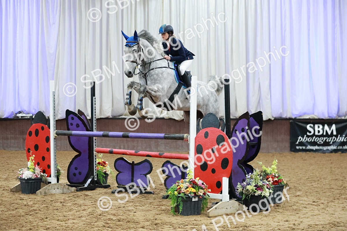 SBM_004387 - Class 17 - Senior Newcomers - 1.10m