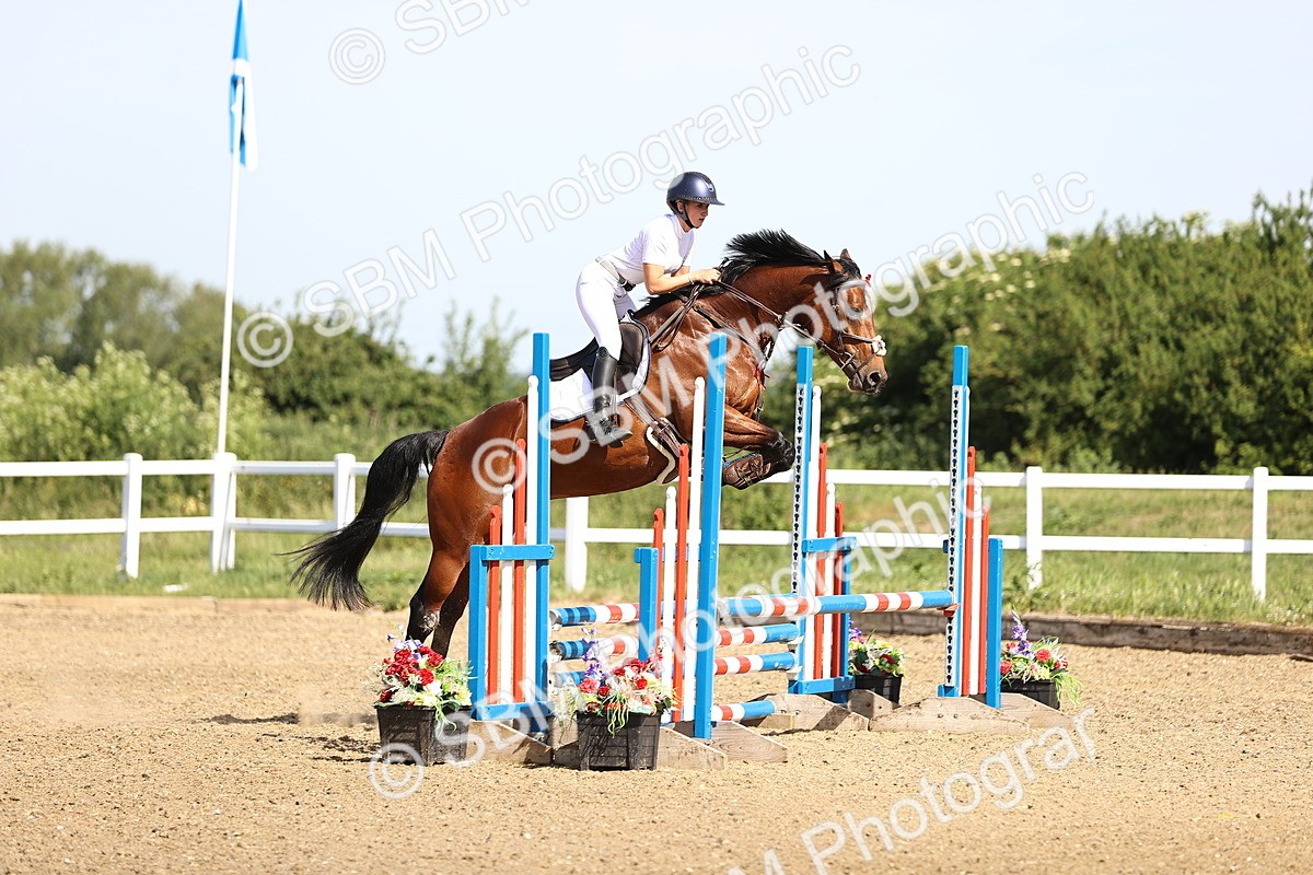 SBM_003487 - Class 8 - Clear Round