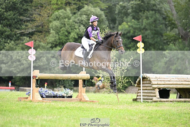 240804-130226-13902 - 460-Amelie_Huntington-Whiteley-HOLNEST_FINNEGAN