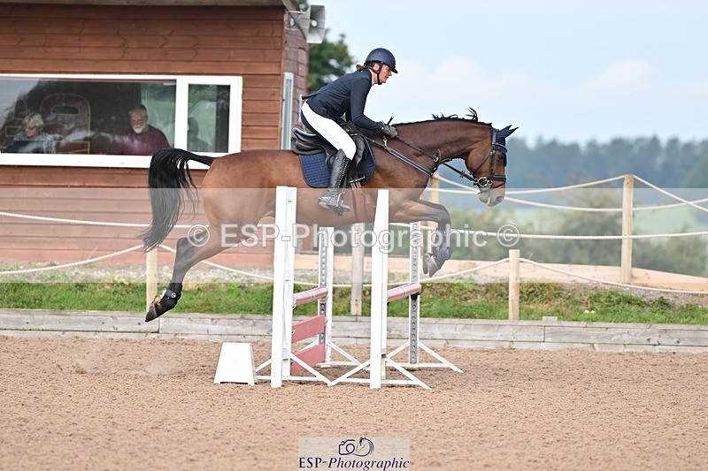 240828A-100151-00002 - Cls 1 Snr British Novice and 90cm Open