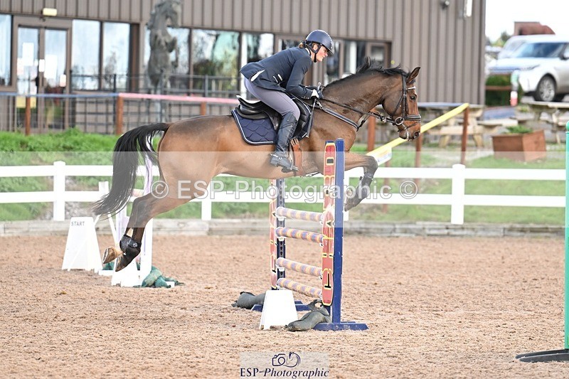 251022-125523-00451 - Cls 4 Snr Newcomers 1.10m