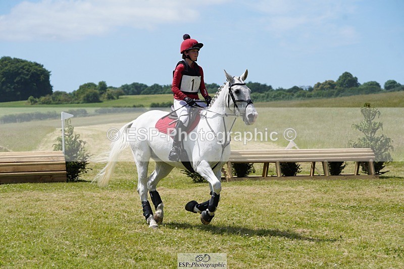 240629X-112744-1602 - 001-Issy_Baldock-FREDDIE