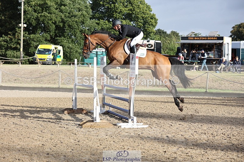 250831A-083840-08719 - Cls 40 Snr Newcomers