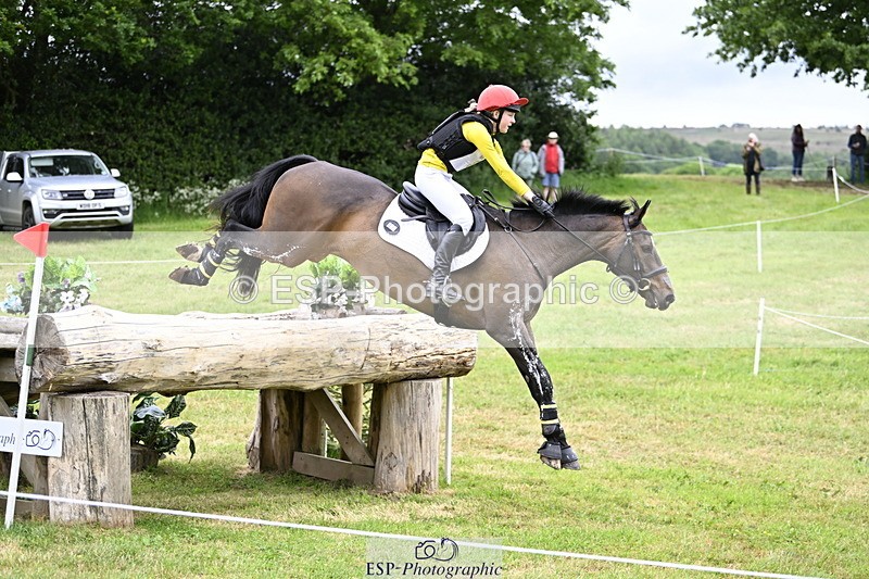 250524A-094250-08372 - A-008-Ada.Marson-IZZIETOP