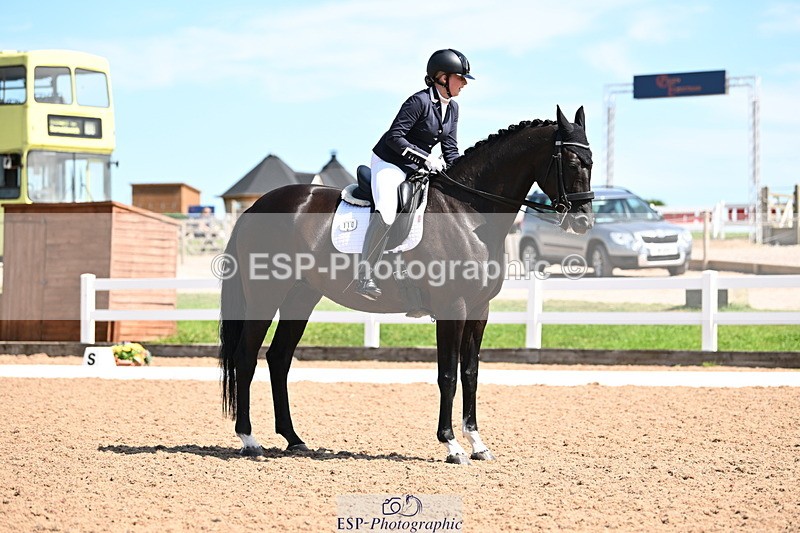 240816A-131246-05003 - 110-Hope.Hayward-Et.LΓÇÖAmour