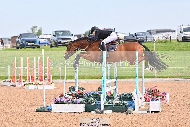 260509-110642-01824 - Cls 26a Snr Foxhunter