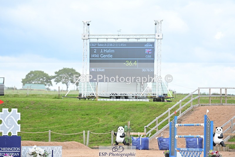 230721A-151813-07155 - Cls 10, 2 Star Big 1.45m Start to break