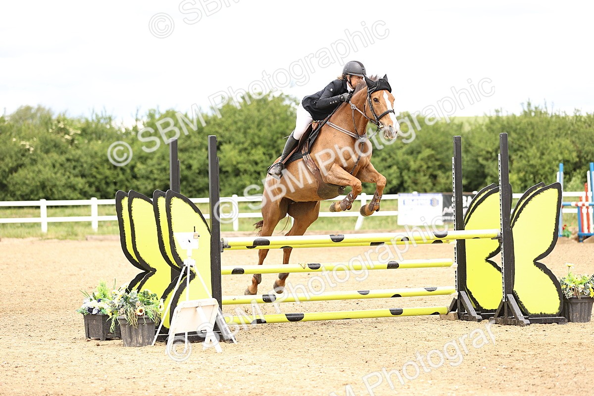 SBM_007227 - Class 18 - Senior 1.05m