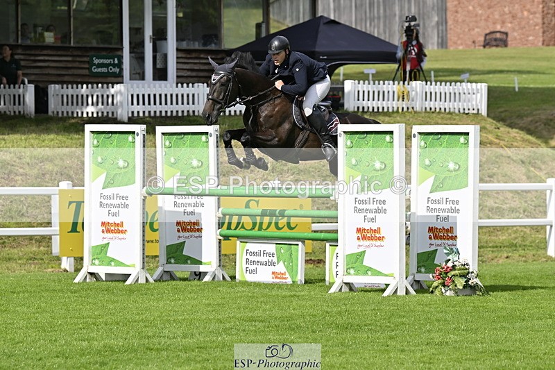 250613A-094017-00074 - Cls 1 Snr Newcomers and 1.10m Open