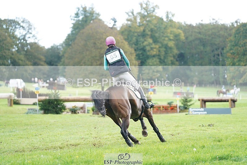 231020-125044-08974 - 065-SIR.HENRY.HALL-Jess.Rimmer-XC