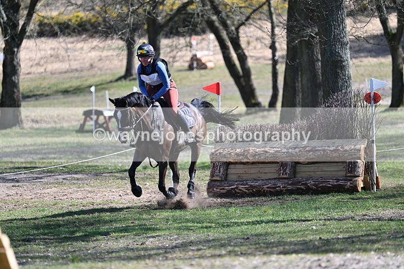 WJ7_1223 - XC Time 13:29 to 13:34