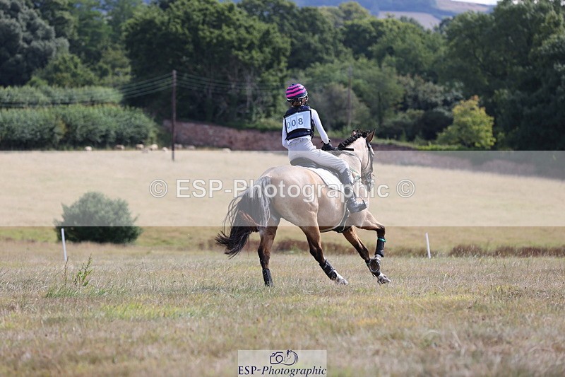 250802A-103550-00931 - A-008-Sophia.Vestey-BURDAL.DUKE