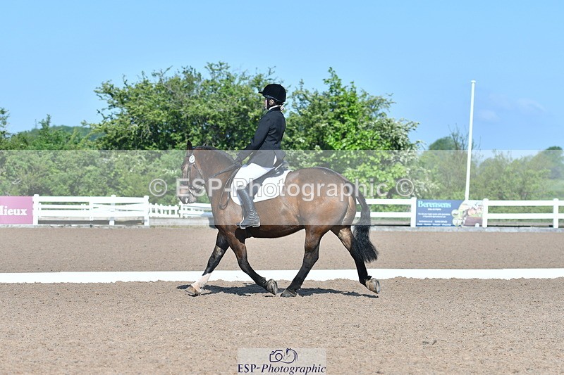 230520A-092225-01605 - Cls 2 Intro B