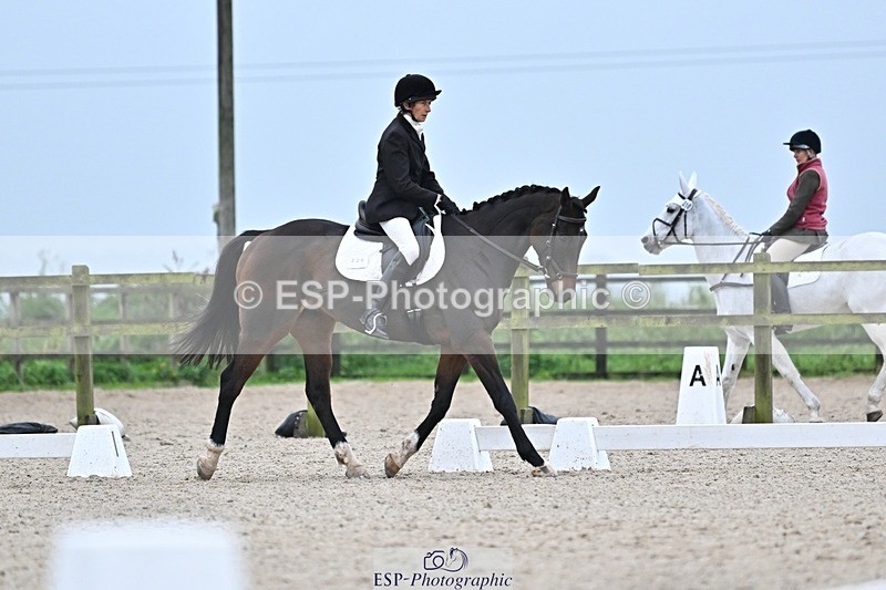 241103-150528-02706 - Novice 1 - 14.44 to 16.08