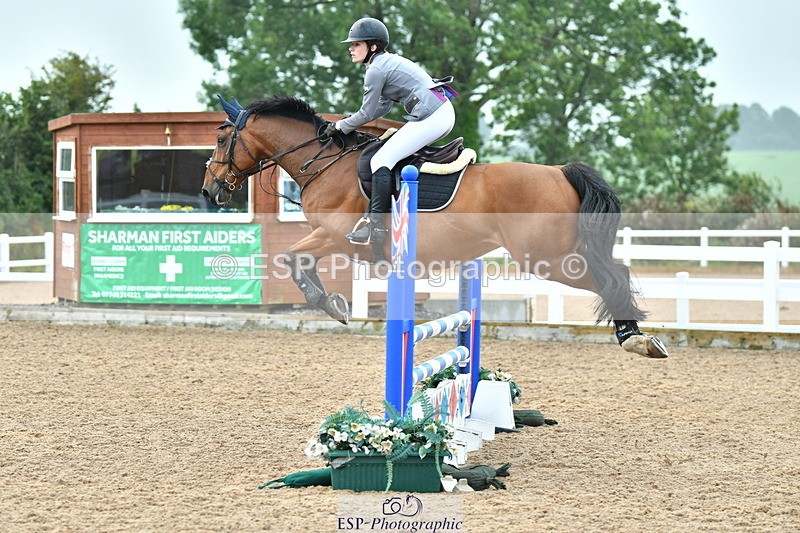 230812A-091927-07600 - Cls 25 A&B Brit nov & 90 Open