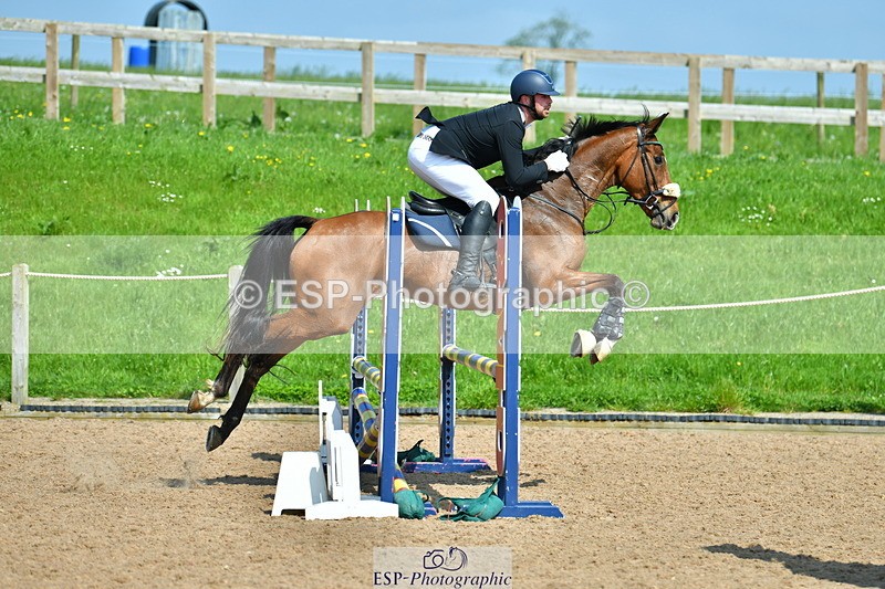 230513A-151646-01654 - Cls 40 Club 90cm