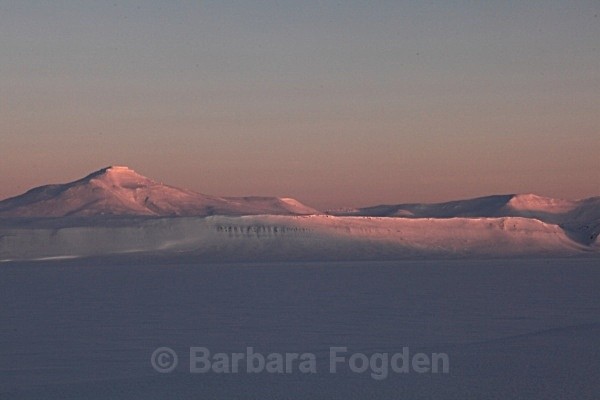 Agardhdalen 9433 - The daylight returns