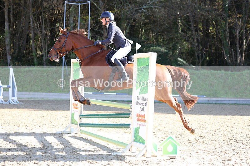 3E7A5437 - Class 4: Senior British Novice/90cm open