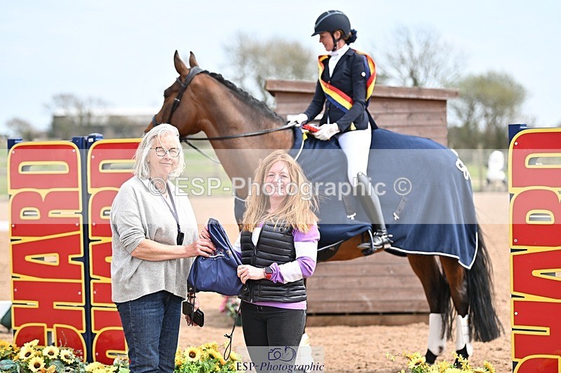 250403-133709-02103 - Cls 3 Adv Medium Presentations